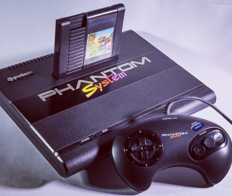 Console de videogame Phantom System, um dos primeiros games no brasil